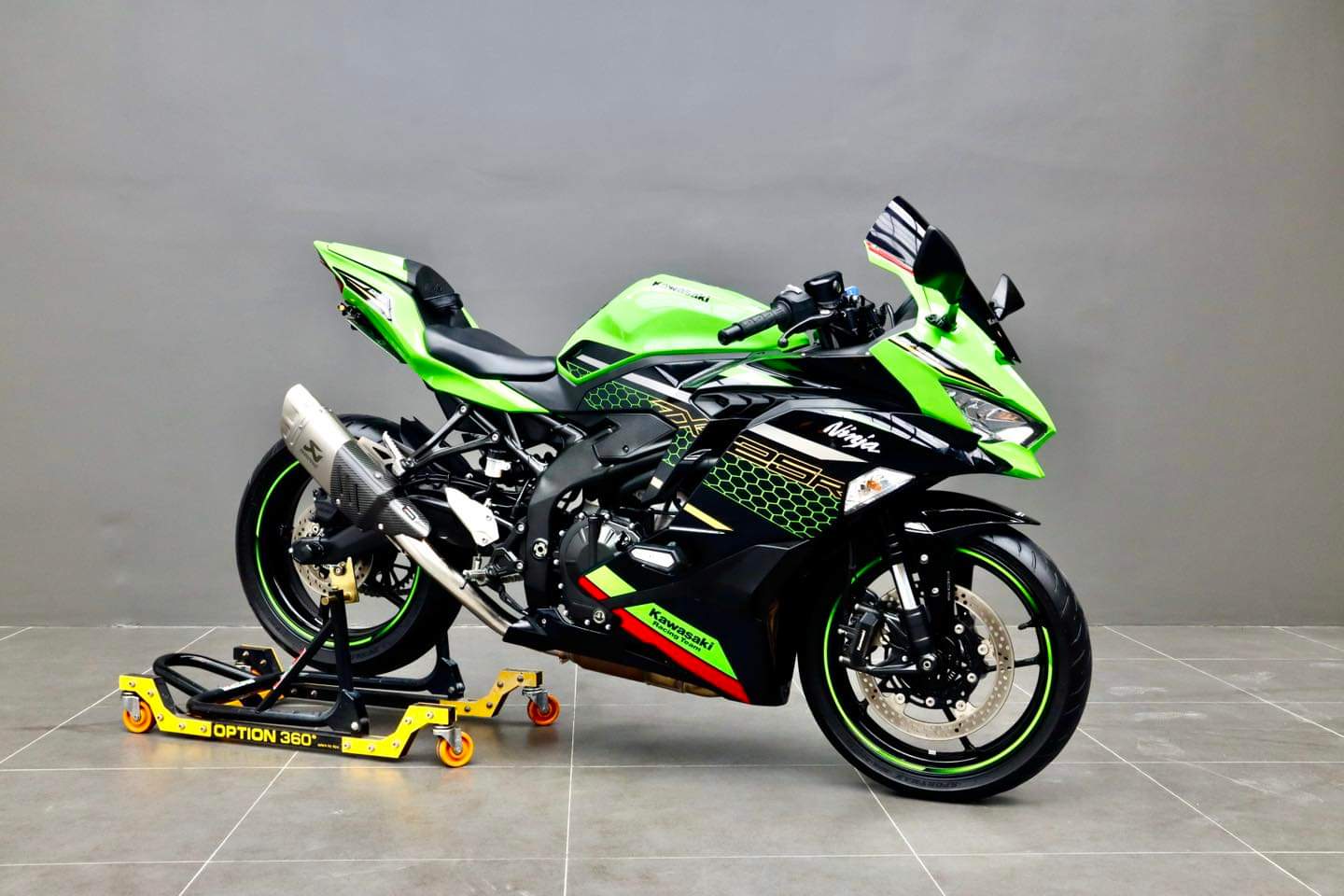 Kawasaki zx25r 2021 KAWASAKI NINJA ZX25R ปี2021 สีเขียว - Thunder